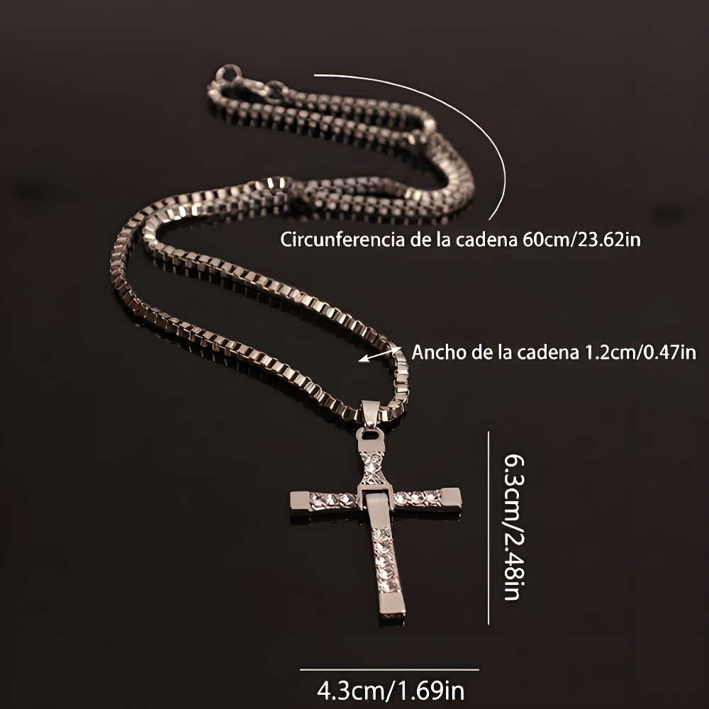Collar con colgante de cruz