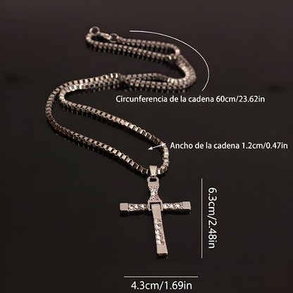 Collar con colgante de cruz